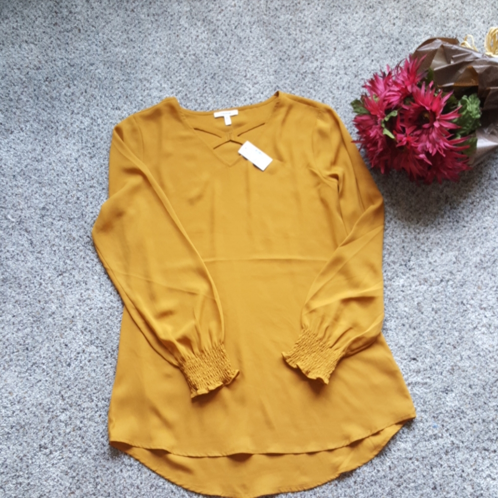 Maurices top